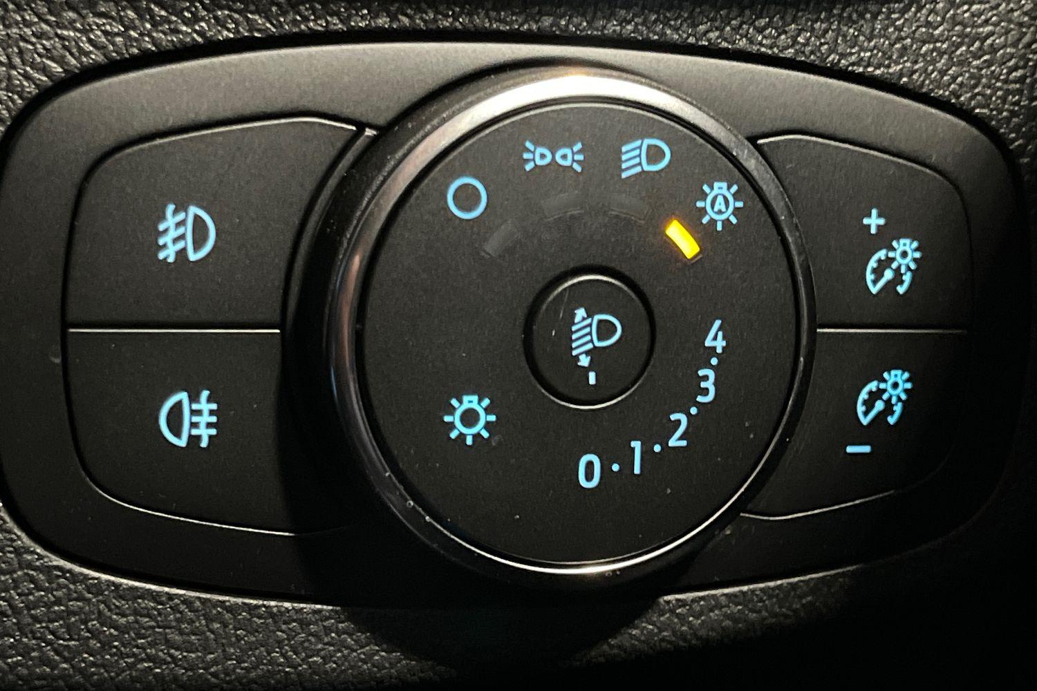 Ford Focus Photo 23