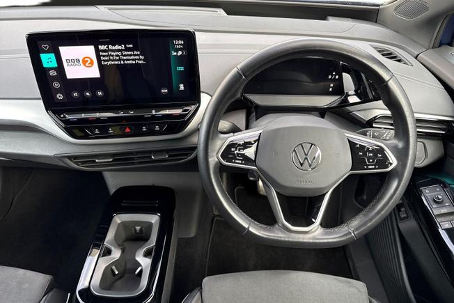 VOLKSWAGEN ID.4 Photo 11