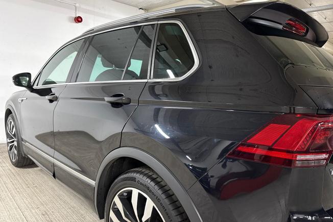 VOLKSWAGEN Tiguan Photo 36