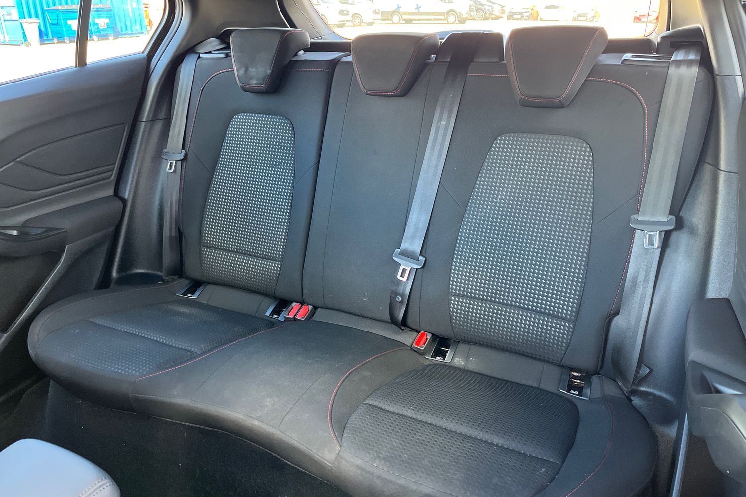 Ford Focus Photo 19