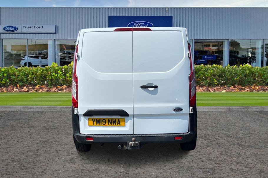 Used Ford Transit Custom YM19NWA 13
