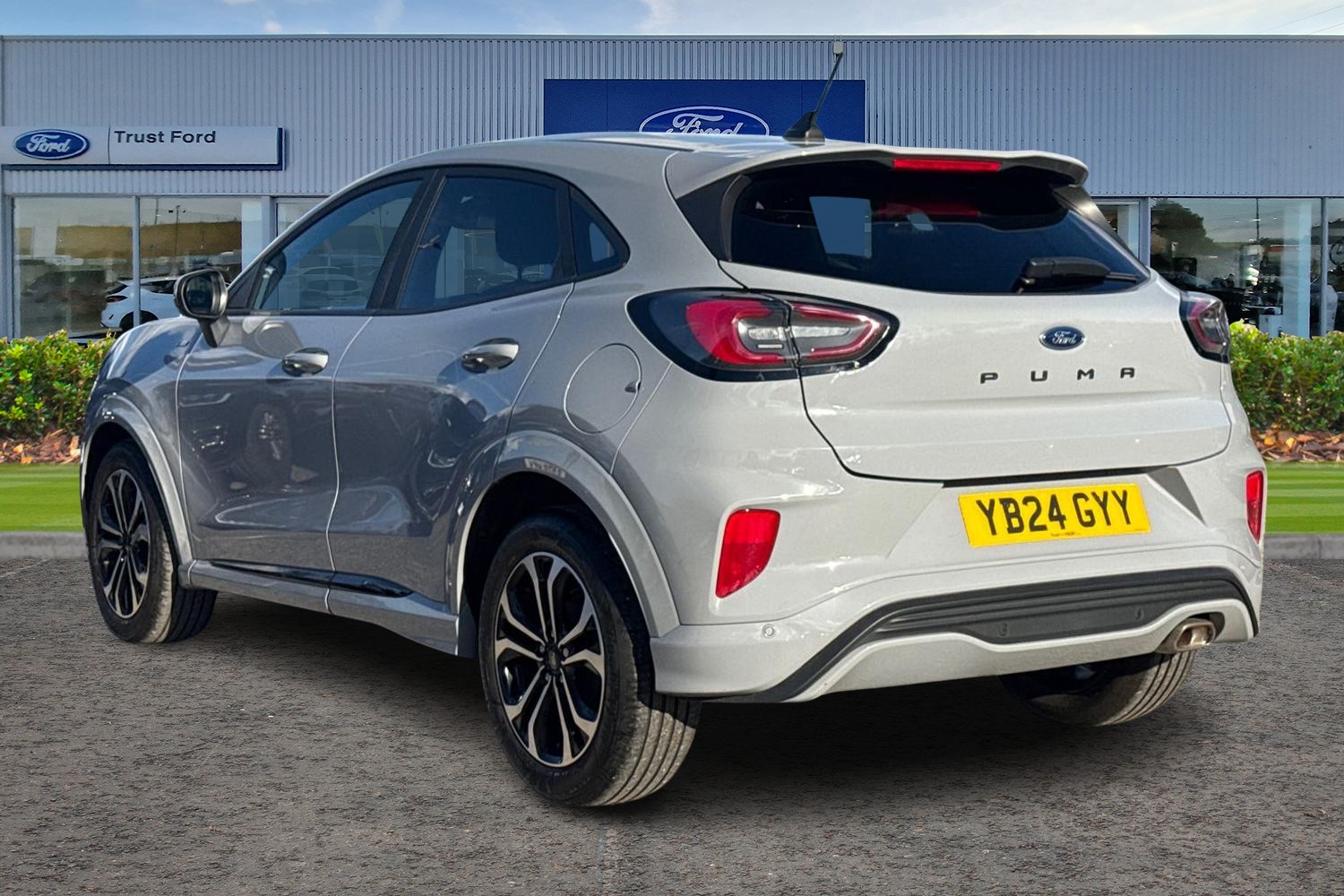 Ford PUMA Photo 1