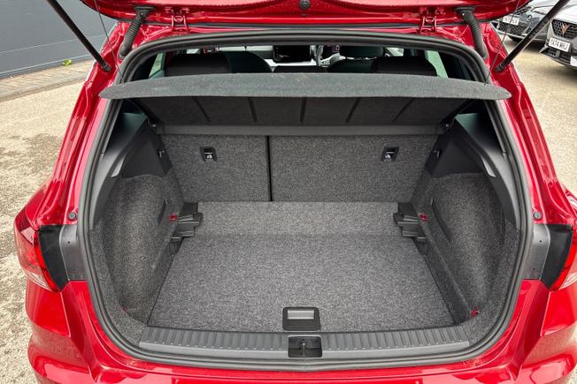 SEAT Arona Photo 21