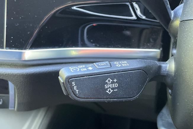 AUDI Q3 Photo 27