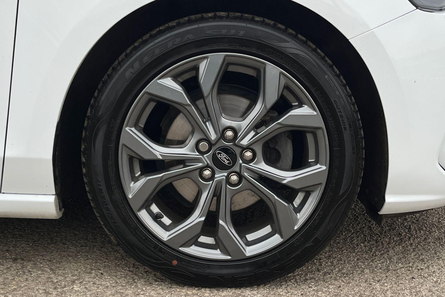 Ford FOCUS Photo 7