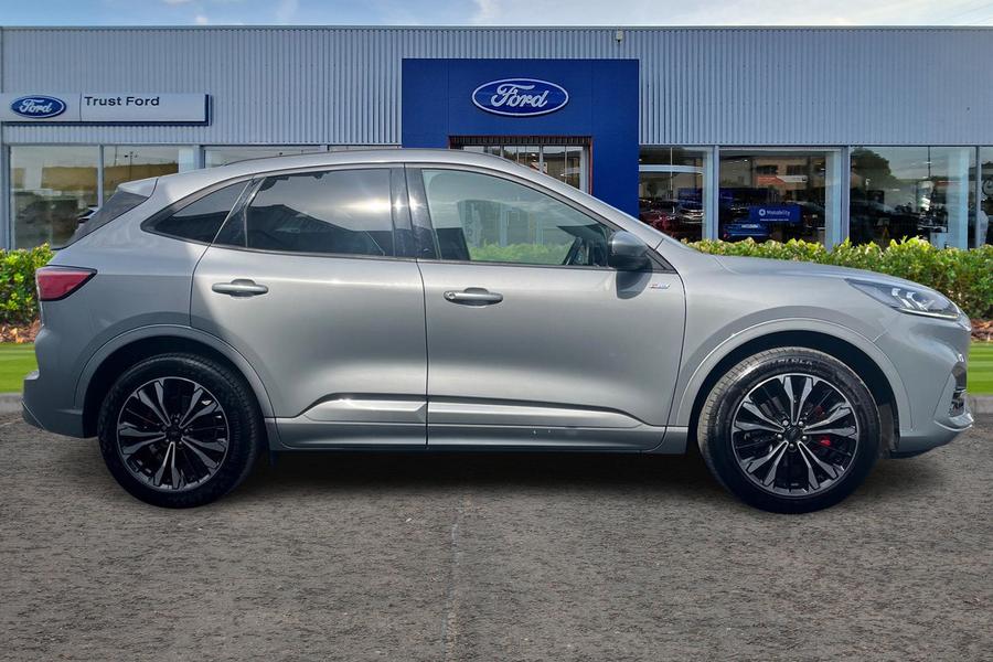 Ford KUGA Photo autoimg-b1fcd79839fc7660dab225fae7ebda09310a645f.jpg