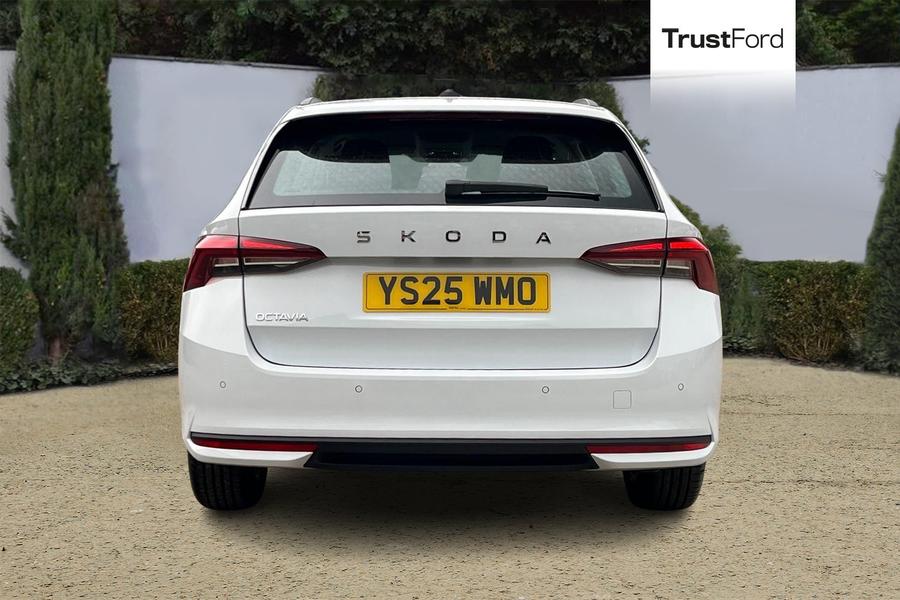 Skoda OCTAVIA Photo autoimg-b1fe3263c80c06324e788223bd0c17c41edf1ee4.jpg