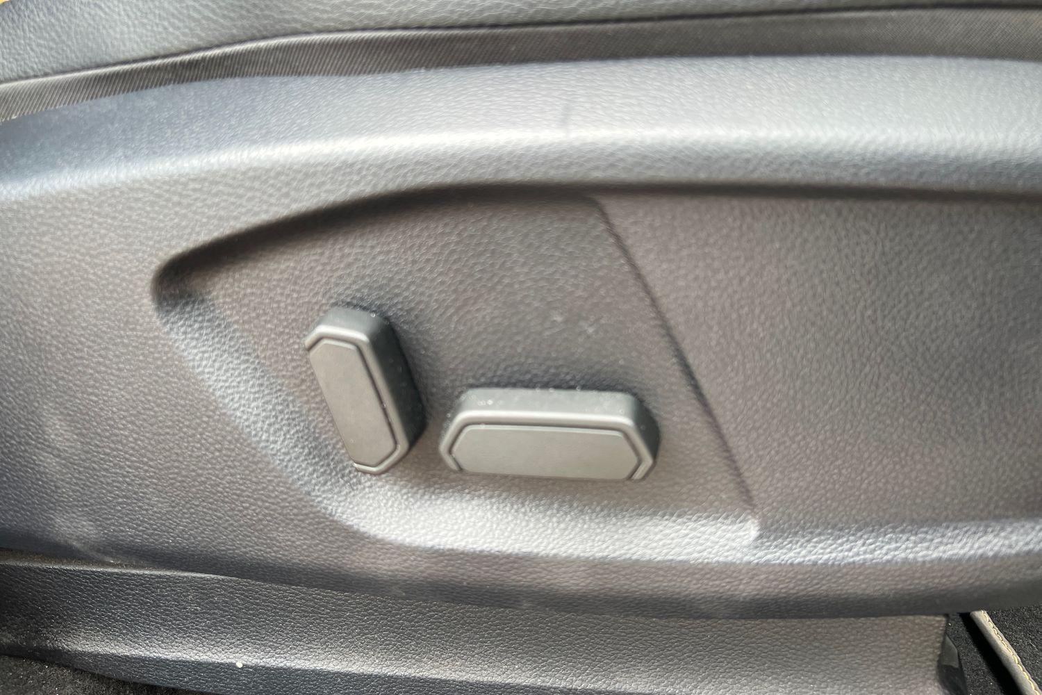 Ford RANGER Photo 29