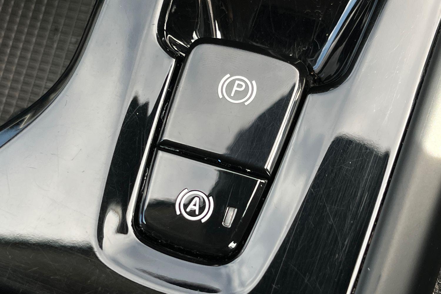 Volvo XC40 Photo 34