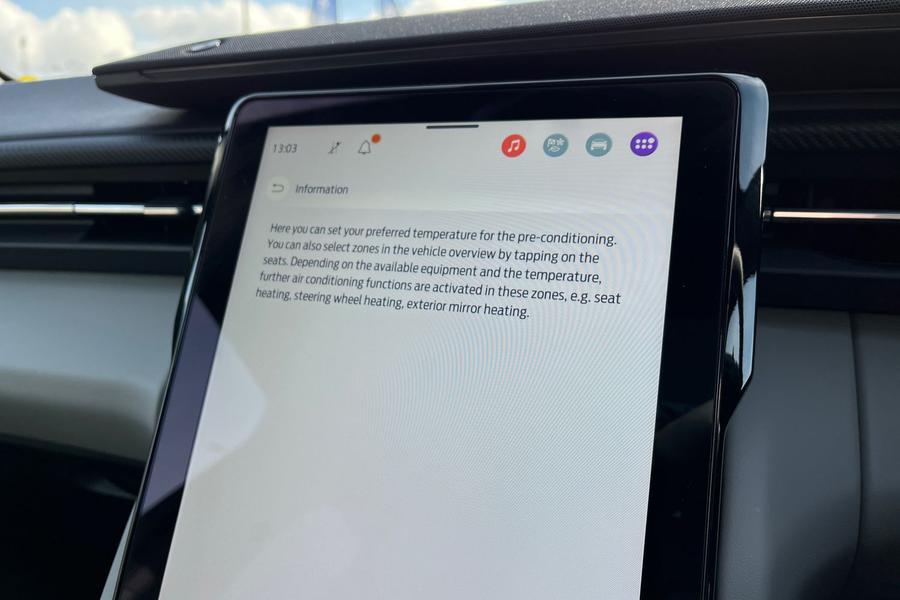 Ford Explorer Photo autoimg-b205f1f940f71028a8639f56616ee758cb56c7c8.jpg