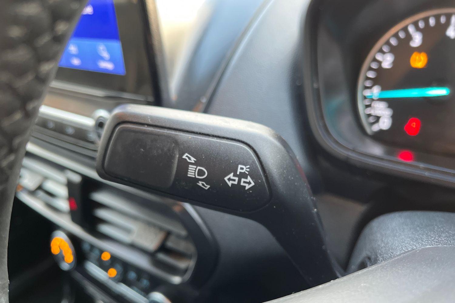 Ford ECOSPORT Photo 13