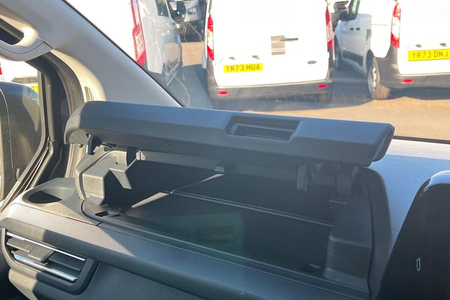 Ford TRANSIT CUSTOM Photo autoimg-b20708af69f6410fa23b0e657a167b02d0fc4bd0.jpg