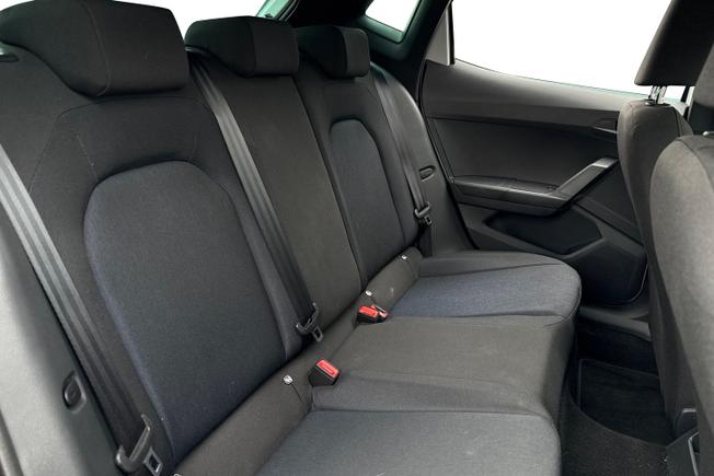 SEAT Ibiza Photo 9