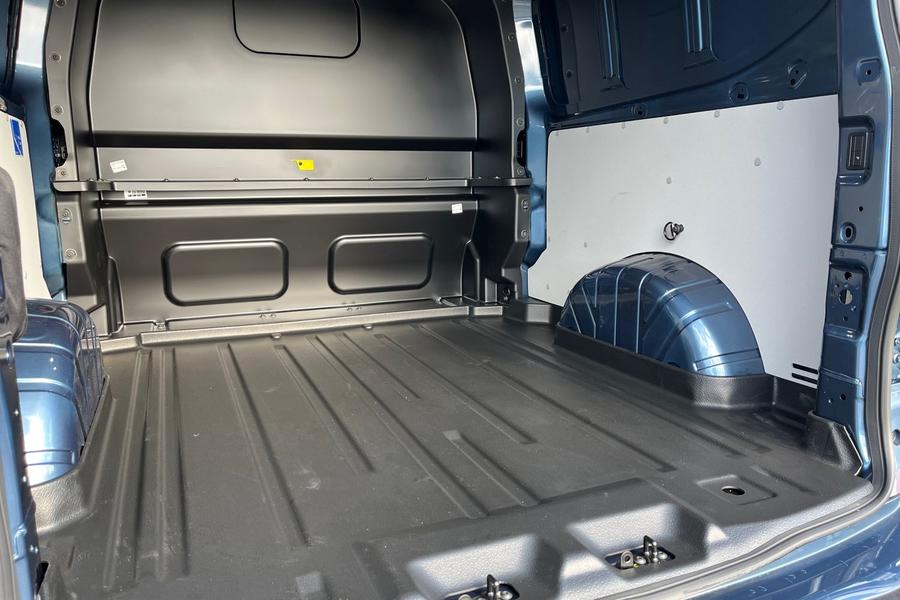 Ford TRANSIT CUSTOM Photo autoimg-b20a133cc477834756c1bdf212a93e517c1dd530.jpg