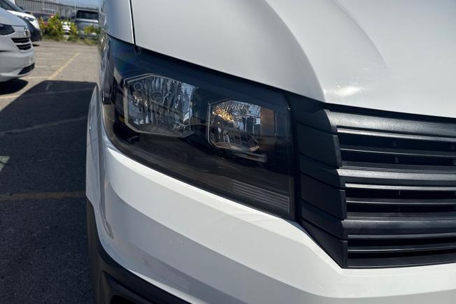 VOLKSWAGEN Crafter Photo 19