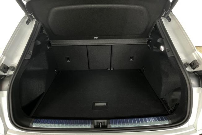 AUDI Q3 Photo 12