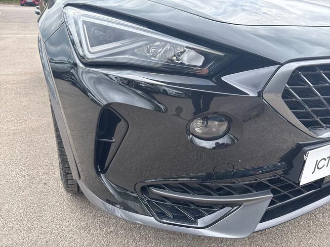 CUPRA Formentor Photo 19