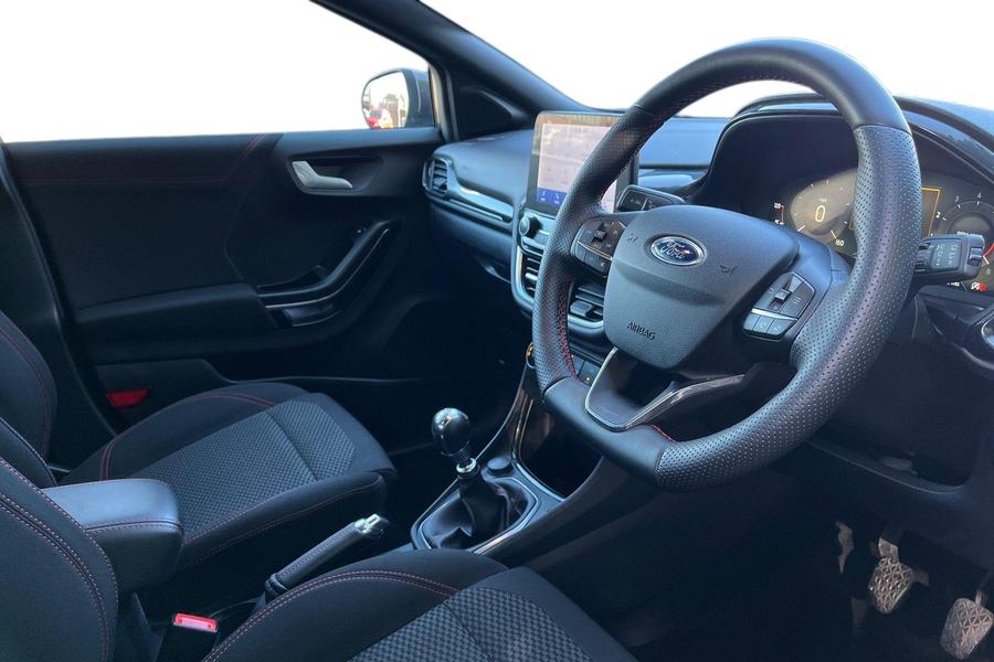 Ford PUMA Photo autoimg-b21b7ae2f6c8ca7e741f0eb9c7c4bea3ded3b936.jpg