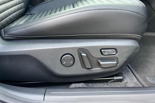 Kia EV4 Photo autoimg-b225ae46859dfacd33269edc55dbe2605dd800ad.jpg