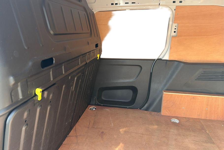 Used Citroen Berlingo MH23DJZ 10