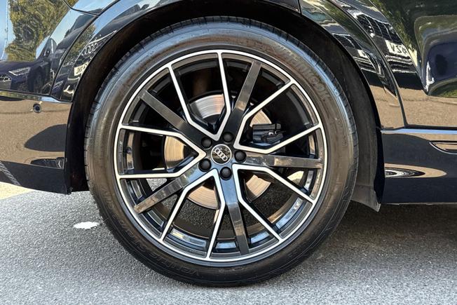 AUDI Sq8 Photo 5