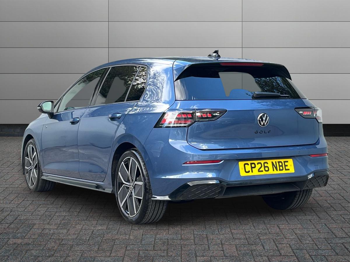 Volkswagen Golf Photo autoimg-b22c7015e13472ef6fff0cb0ee18a398f9a01bbc.jpg