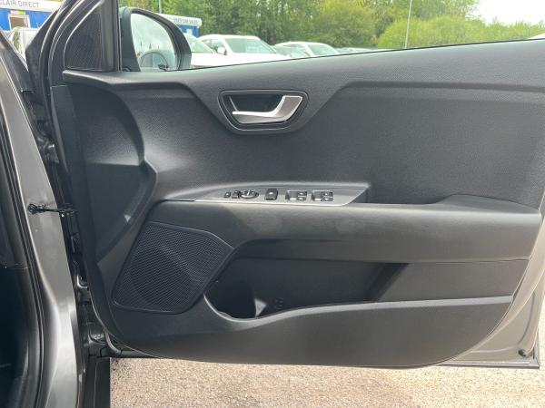 Kia Stonic Photo autoimg-b23337b97496e0b5d02584e676283f21be9c59d4.jpg