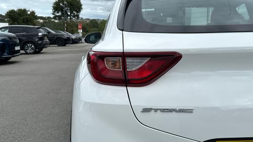 Kia Stonic Photo autoimg-b2338e4ec50324646889b4c8f865fac49d1d3f8a.jpg