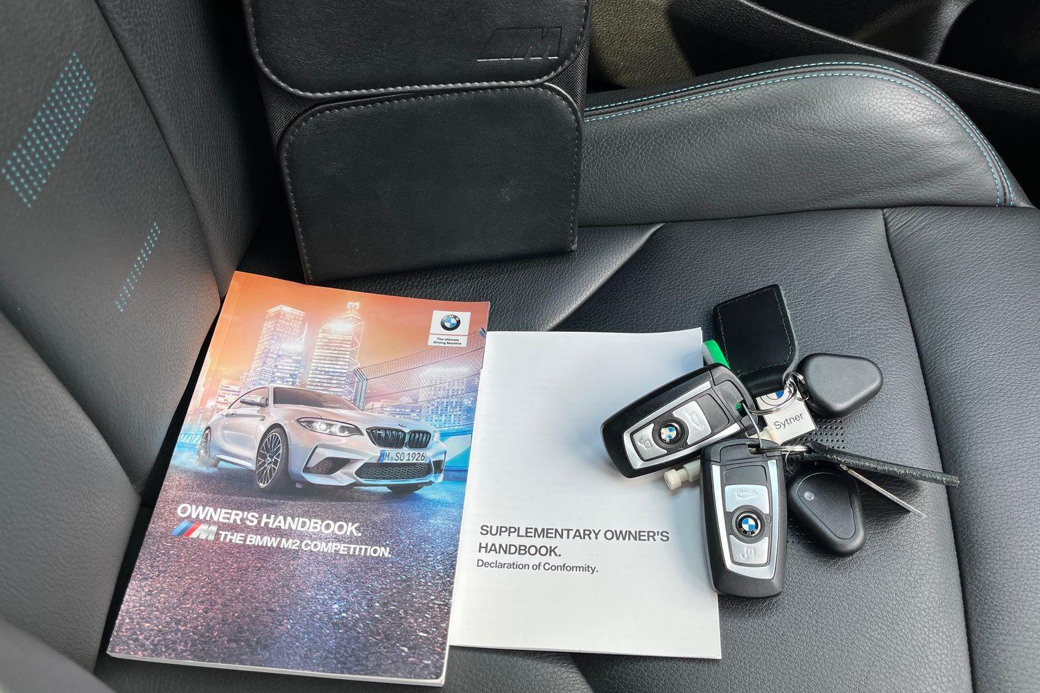 BMW M2 Photo 21