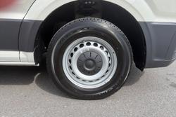 VOLKSWAGEN Crafter Photo 5