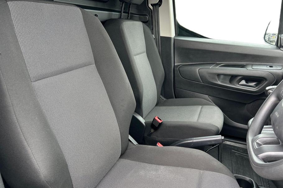 Used Toyota PROACE CITY WG23NNJ 12