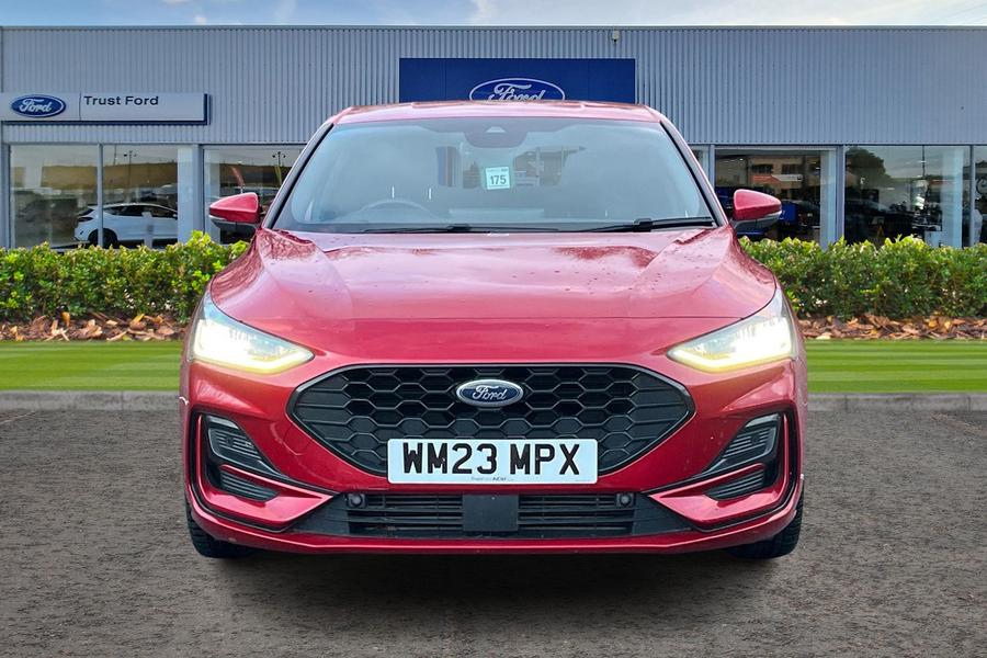 Ford FOCUS Photo autoimg-b246504d423fa369f3f41fbc509c6c63325a51f2.jpg