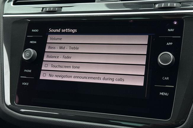 VOLKSWAGEN Tiguan Photo 60