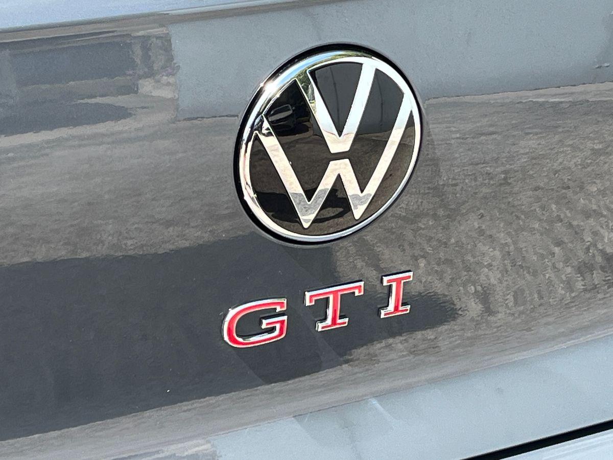 Volkswagen Golf Photo autoimg-b2478356fbdee20e477a0cf4db078a95aa27e46a.jpg