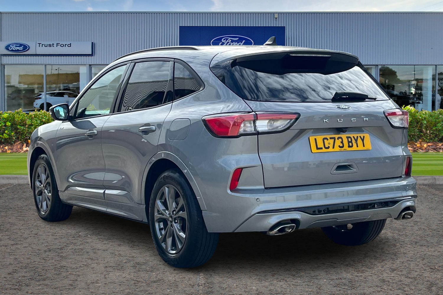 Ford Kuga Photo 1