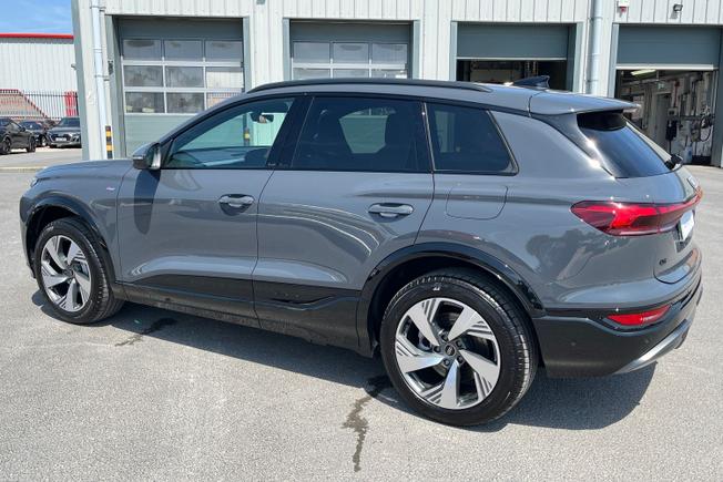 AUDI Q6 E-Tron Photo 49