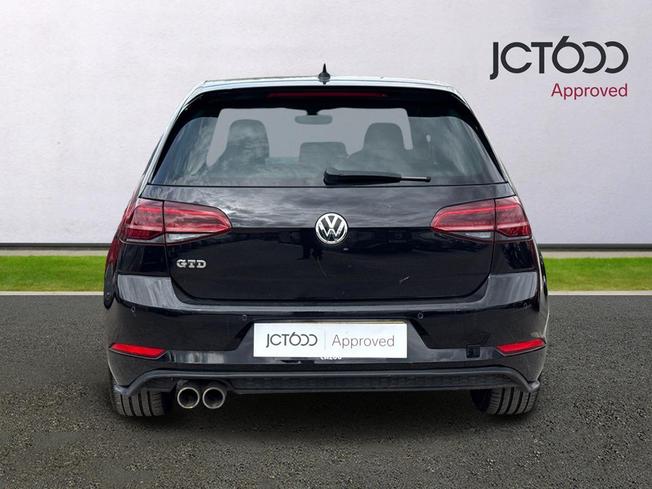 VOLKSWAGEN Golf Photo 7