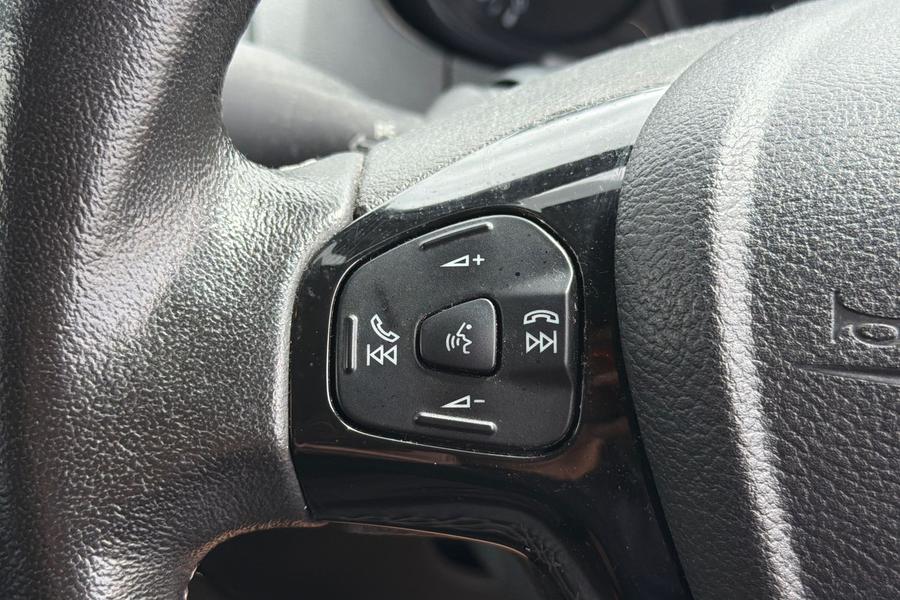 Ford KA+ Photo autoimg-b2585d80c31e9da54ee0b5c26a74f5425c5a1443.jpg
