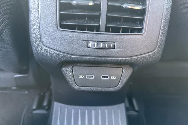 Volkswagen T-Roc Photo 41