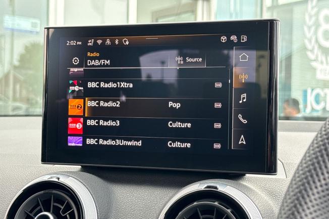 AUDI Q2 Photo 35
