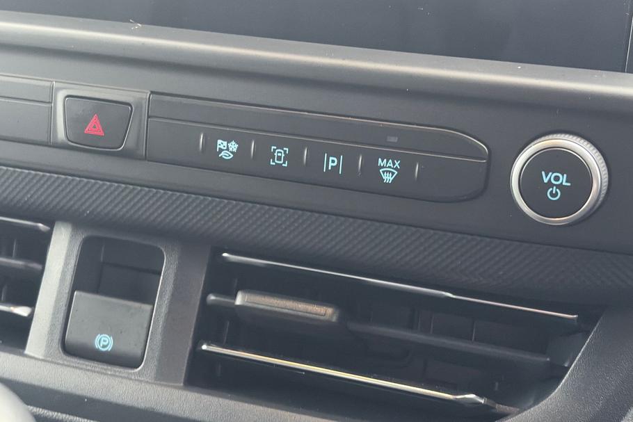 Used Ford TRANSIT CUSTOM 26