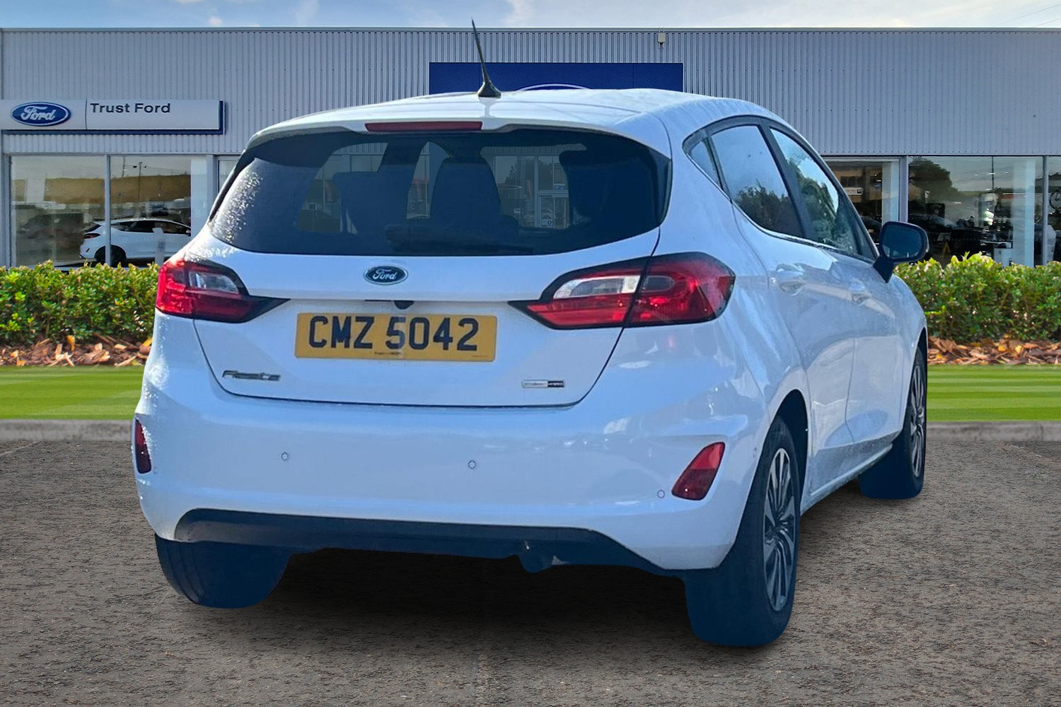 Ford FIESTA Photo 3