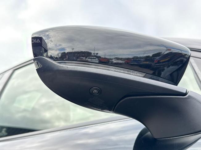MAZDA Cx-60 Photo 26