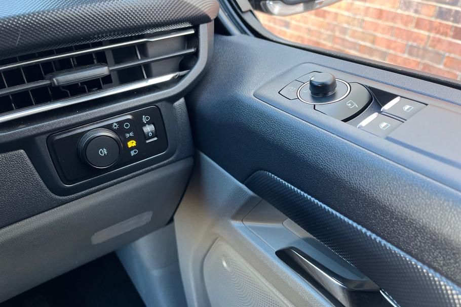 Used Ford TRANSIT CUSTOM WN75JXF 21