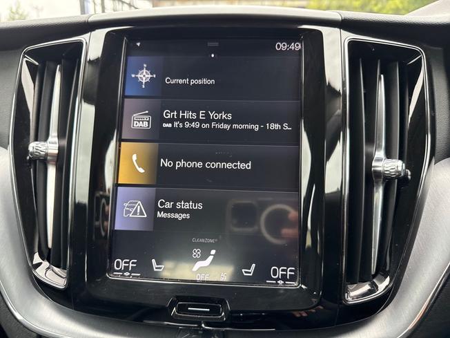 VOLVO XC60 Photo 13