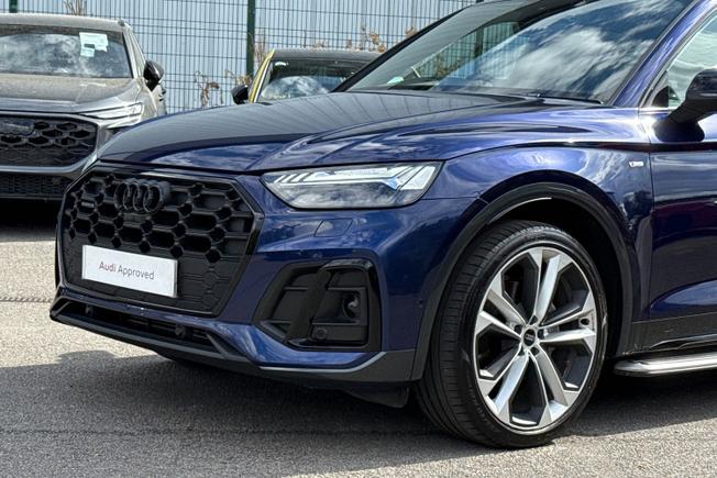 AUDI Q5 Photo 22