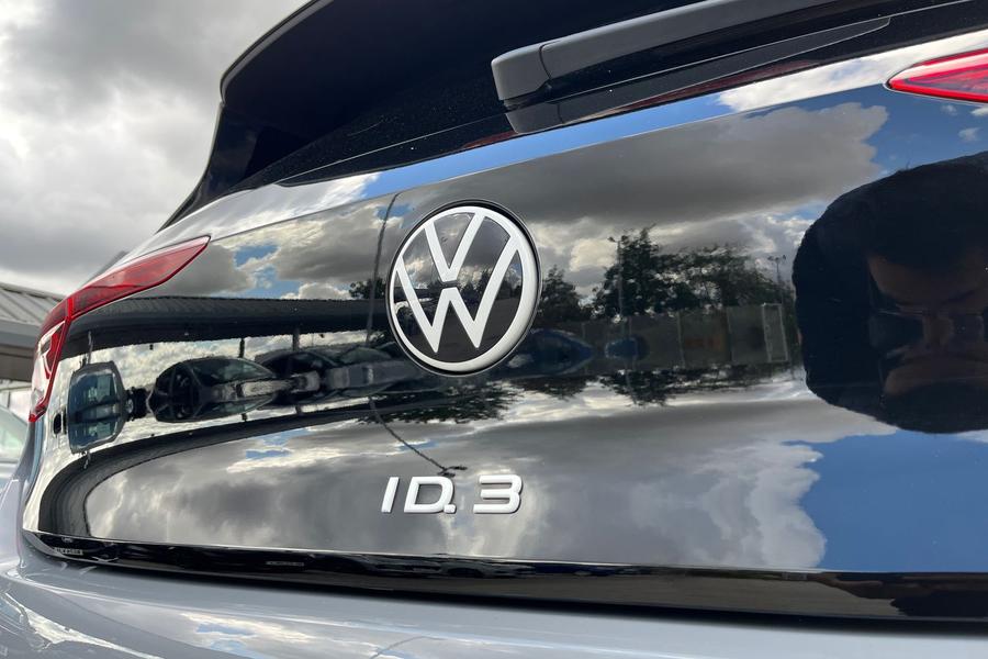 Volkswagen ID.3 Photo autoimg-b27663ceb4b9aafa1c1f65f3e9d41e5d7a949d61.jpg