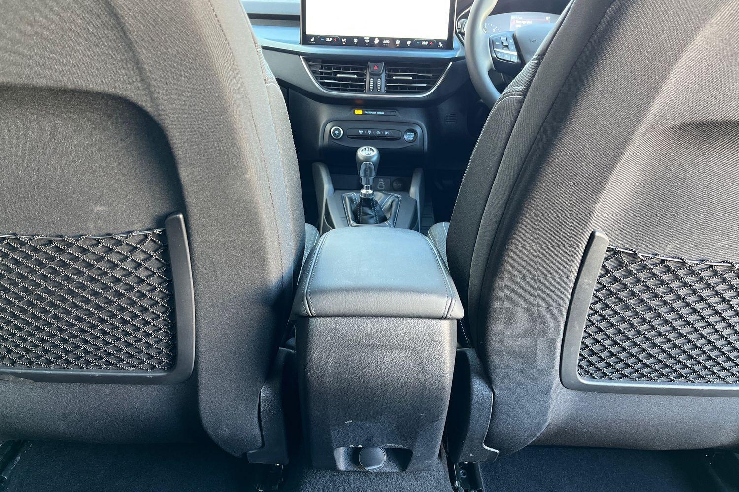 Ford Focus Photo 26