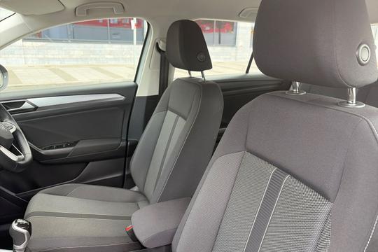 Volkswagen T-roc Photo autoimg-b279ba2907207cc933a28cda44c5229556a8ca82.jpg
