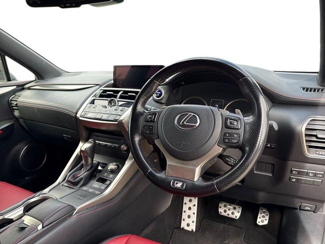 Lexus NX Photo 6